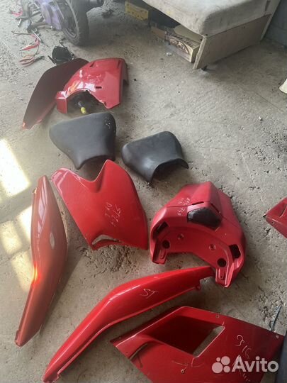 Пластик на sport байк