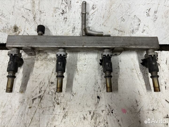 Форсунка инжекторная электрическая GM 25380933