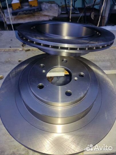 Задний тормозной диск Subaru