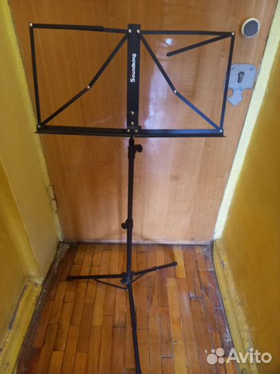 Пюпитр для нот