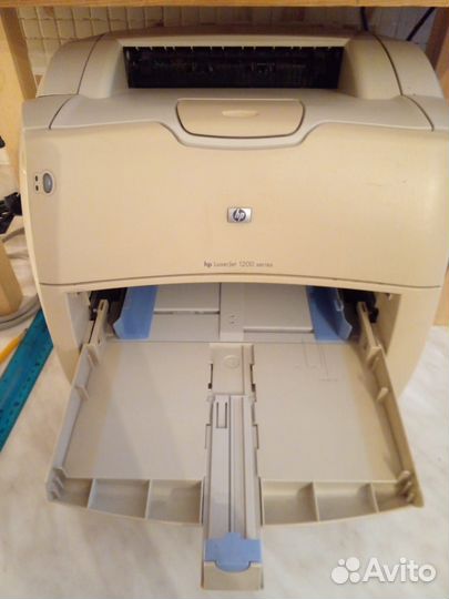 Принтер лазерный hp Laserlet-1200