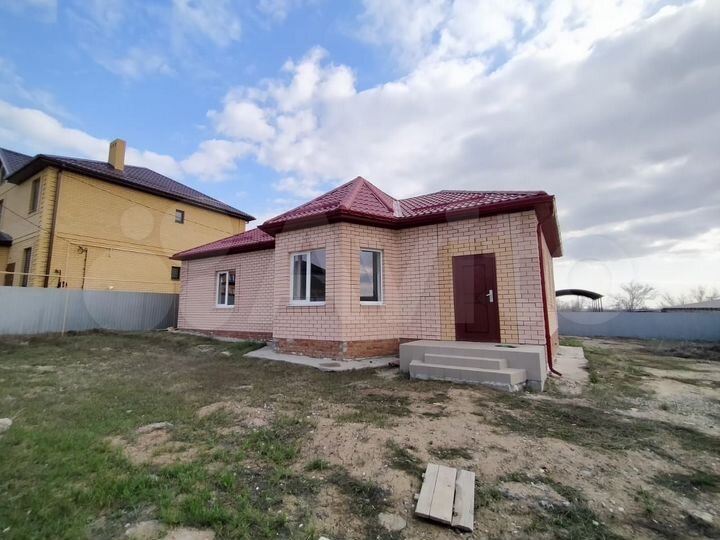 Дом 170 м² на участке 6 сот.