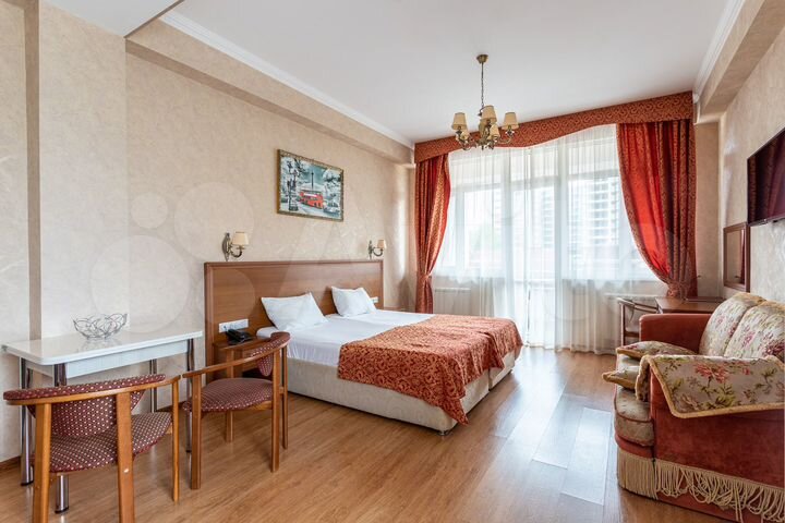 Квартира-студия, 42 м², 4/10 эт.