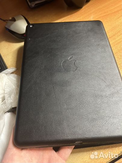 iPad модель А2602