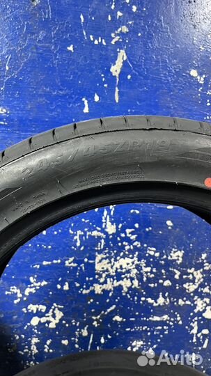 Tracmax X-Privilo TX3 245/45 R19 102Y