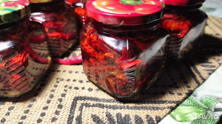 Вяленые томаты (помидоры)