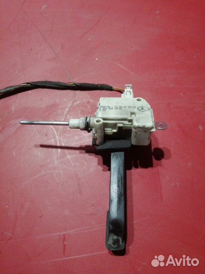 Привод лючка бензобака Mercedes Benz E-Class W211