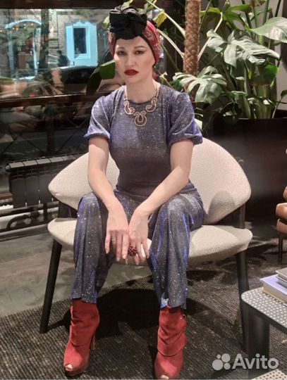 Комбинезон нарядный