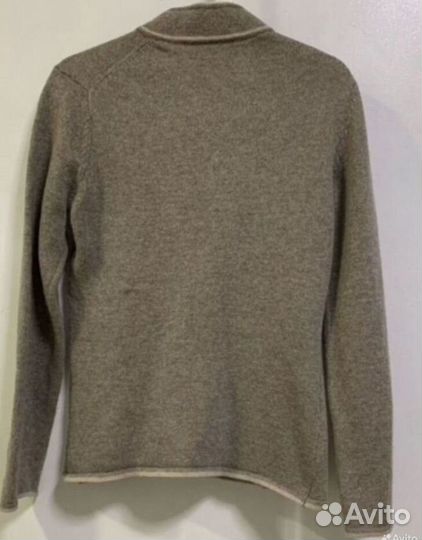 Очень тёплый джемпер из верблюжьей шерсти.Монголия