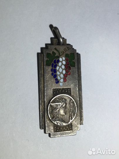 Франция спортивный жетон медаль орден знак