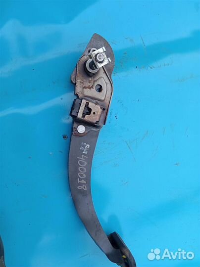 Педаль тормоза Chevrolet cruze 2013
