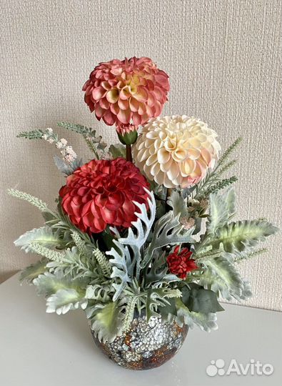 Цветочная композиция на стол