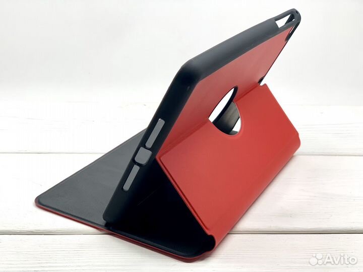 Чехлы на iPad 2в1