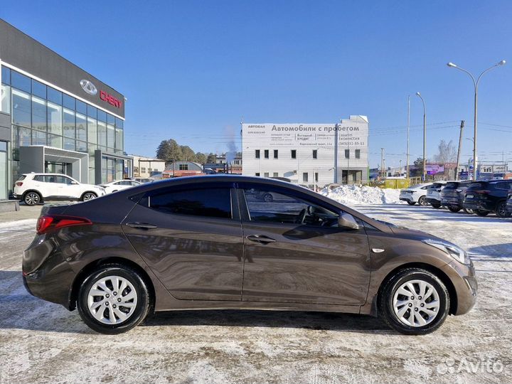 Hyundai Elantra 1.6 AT, 2015, 131 449 км