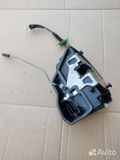 Замок двери задней правой бмв е60