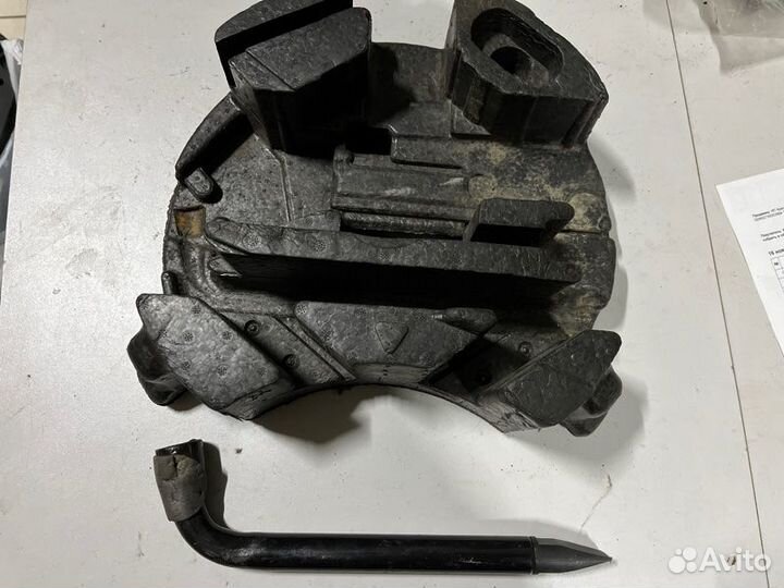 Ящик для инструментов Ford Focus Ii 2008-2011