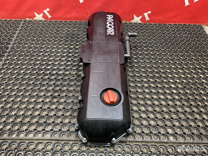 Крышка клапанная Daf XF105