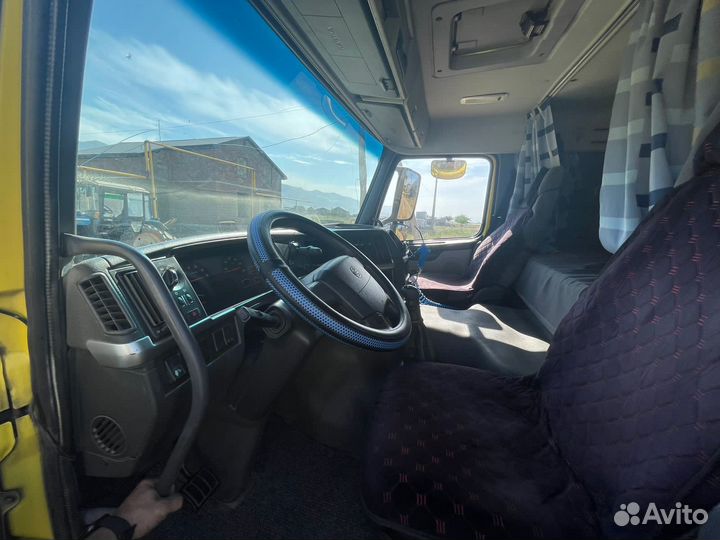 Volvo FM Track, 2009