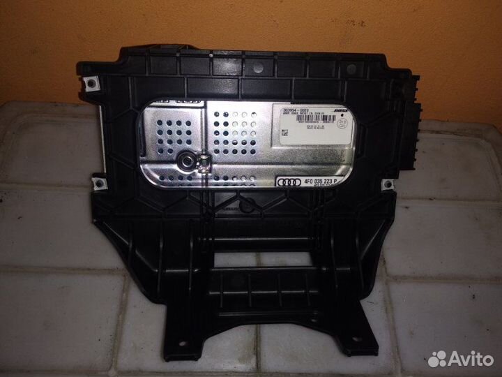 Усилитель звука Audi A6 C6 caha 2010