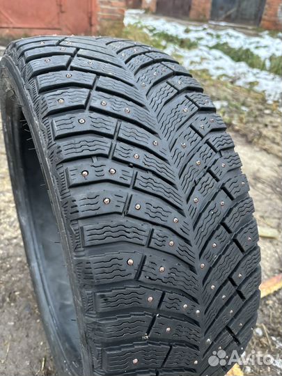 Michelin X-Ice North 4 235/45 R18 98T