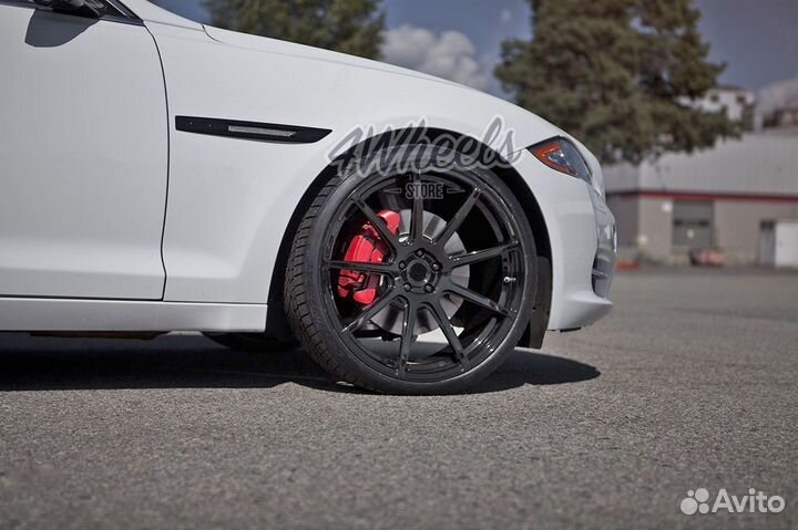 Кованые диски Jaguar XJ R22