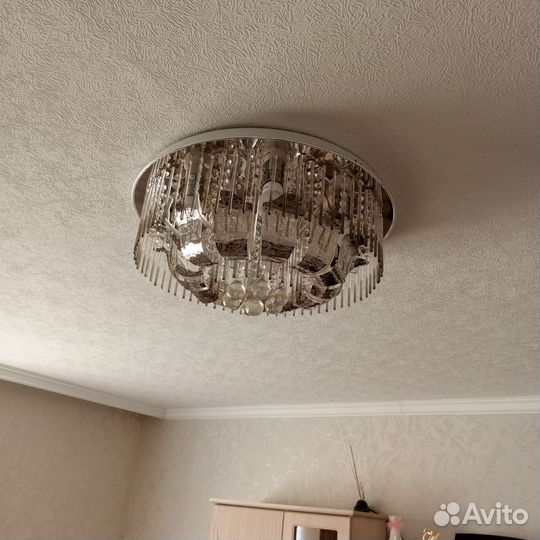 Люстра потолочная бу