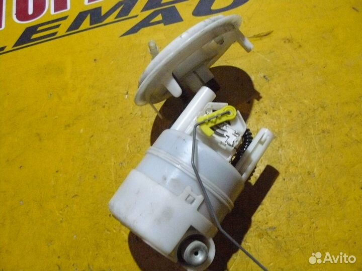 Насос топливный для Peugeot 407 2,0л