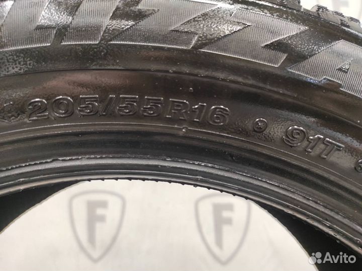 Bridgestone Blizzak LM-001 205/55 R16 91T