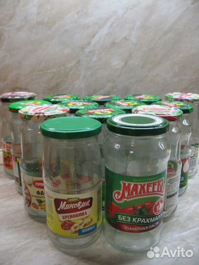 Набор банок поллитровых с крышками (14 шт. вместе)