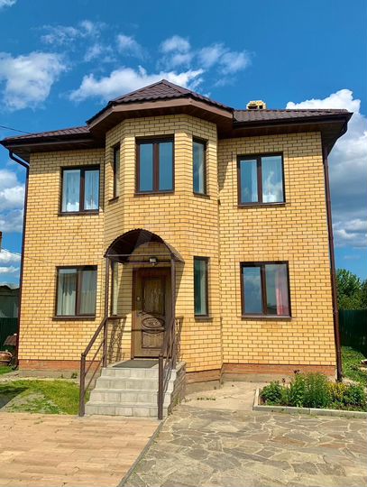 Коттедж 150 м² на участке 15 сот.