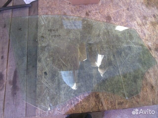 Стекло двери передней левой Ford Kuga 12