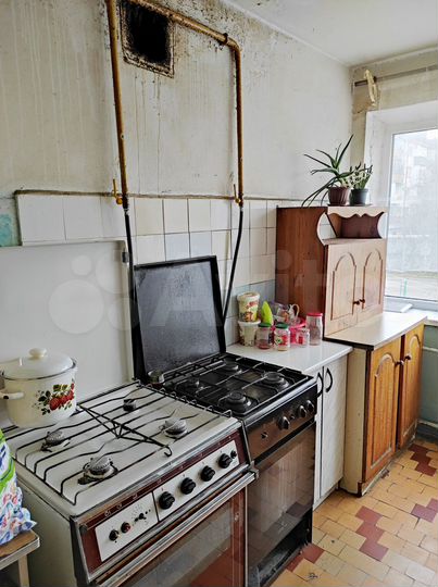 Комната 18,5 м² в > 9-к., 2/5 эт.