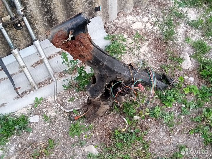 Продам запчасти на мопед