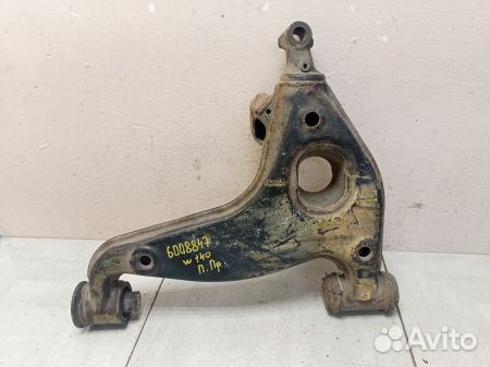 Рычаг передний правый нижний