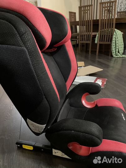 Детское автокресло 15 до 36 кг recaro