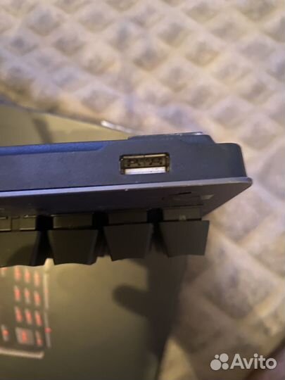 Игровая клавиатура logitech