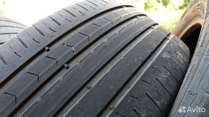 Continental ContiPremiumContact 5 225/60 R17