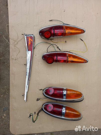 Эмблема на капот зим