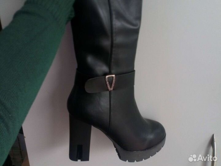Сапоги женские,размер спросите