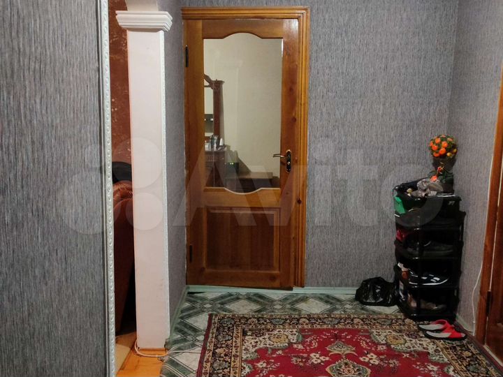 2-к. квартира, 54 м², 3/3 эт.