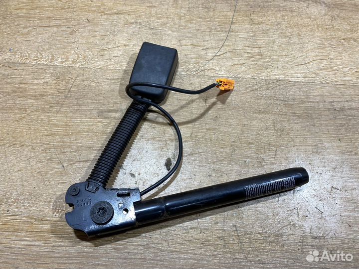 Преднатяжитель ремня левый Ford Fusion 190976