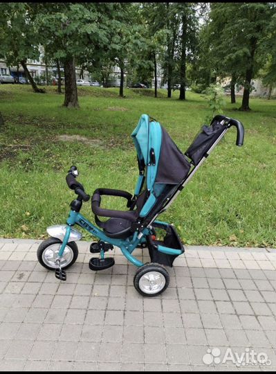 Детский трехколесный велосипед