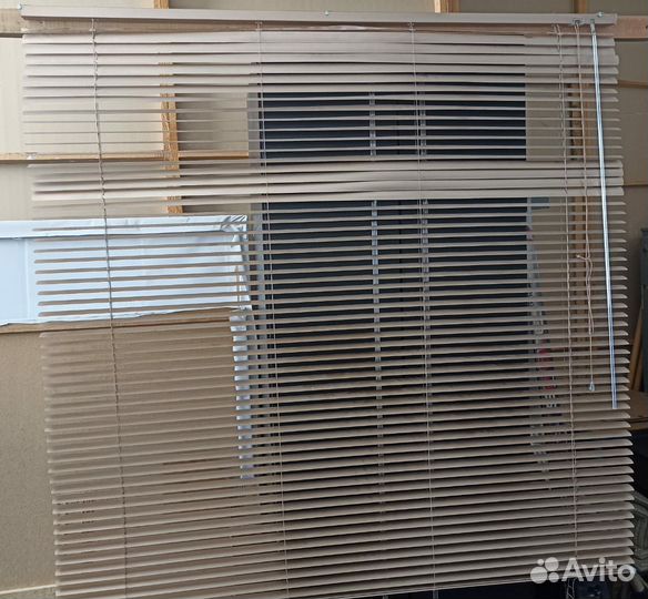Жалюзи горизонтальные алюминиевые