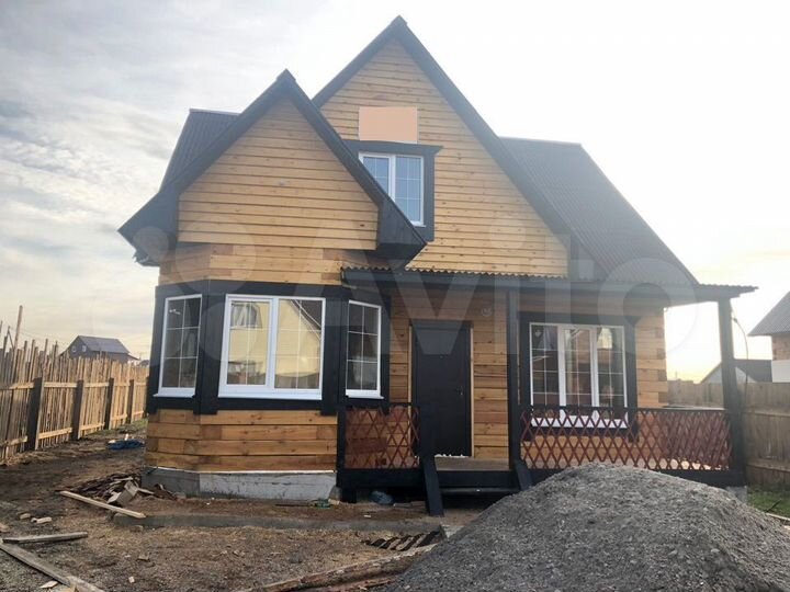 Дом 100 м² на участке 8 сот.