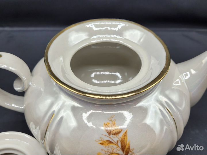Чайник 850 мл Цветы фарфор Южноуральский аиз