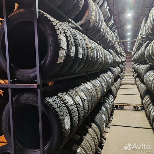 Nokian Tyres Hakkapeliitta 9 235/50 R18 101T