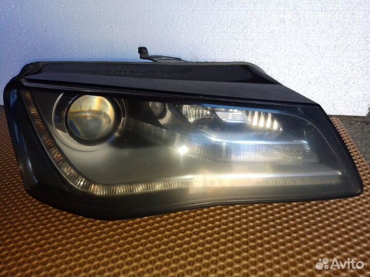 Фара ксеноновая правая Audi A8 D4 long 4.2 cdra