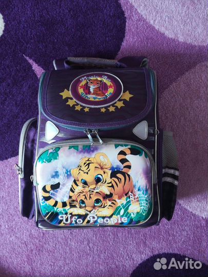 Школьный рюкзак