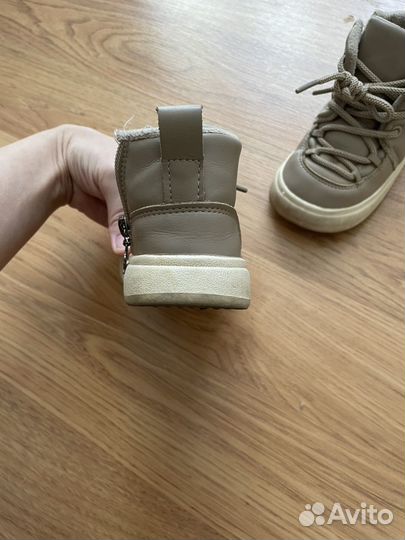 Ботинки демисезонные детские 24