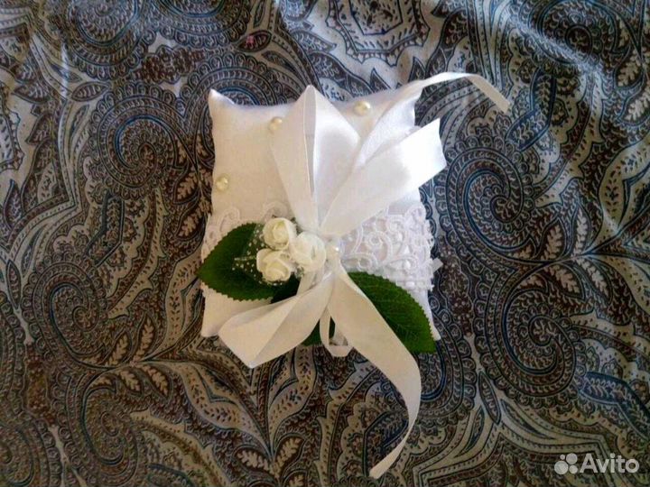 Свадебные украшения на авто